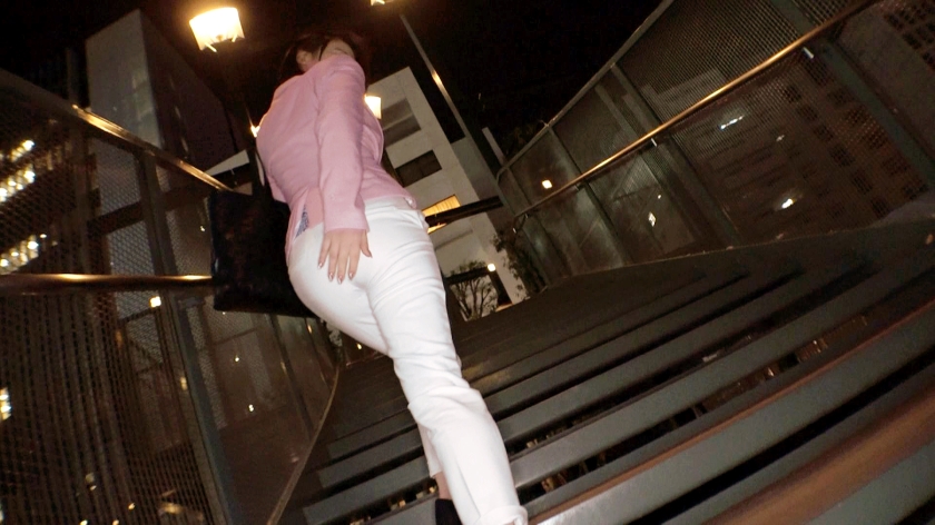 261ARA-484 【女の開花宣言】23歳【美人広報部】るいちゃん参上！仕事帰りにAV出演しちゃう彼女の応募理由は『女として開花させてほしい♪』季節は春！【桜の如く咲き乱れる】彼女の桜前… (2)