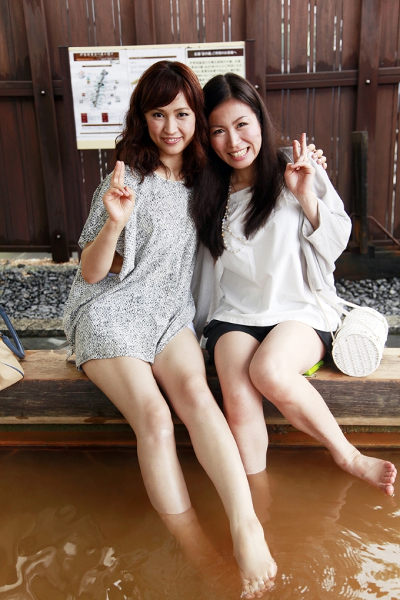 016HEZ-339 女子旅中の人妻・熟女をハメ倒せ！！旅先で開放的になってる今が狙い目！ 8時間32名 (8)